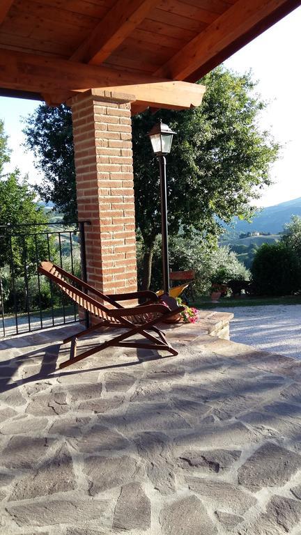 Agriturismo Il Melo Valfabbrica Экстерьер фото